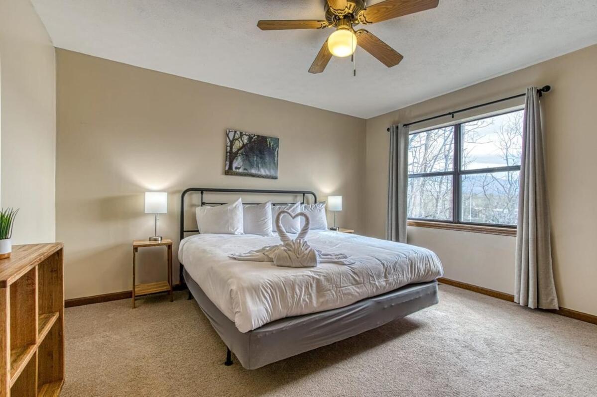 Pinecrest Townhomes-1King-2Queen Unit-Updated Pigeon Forge Dış mekan fotoğraf